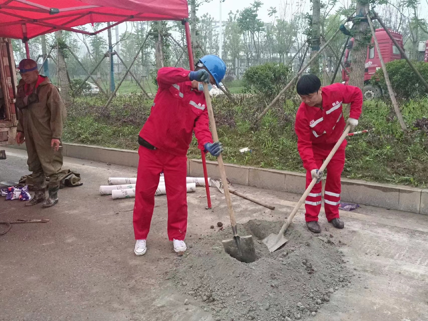 岳阳管道疏通哪家好】及时进行市政管道清淤